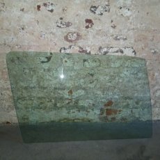 Deurglas rechts groen getint Golf 1