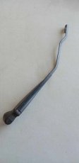 kmz336 Ruitenwisser arm achterruit 867955707