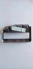 kmz358 Steun bracket voor zekeringskast 251937593A